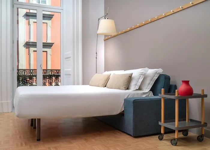 Hotel Piazza Bellini & Apartments