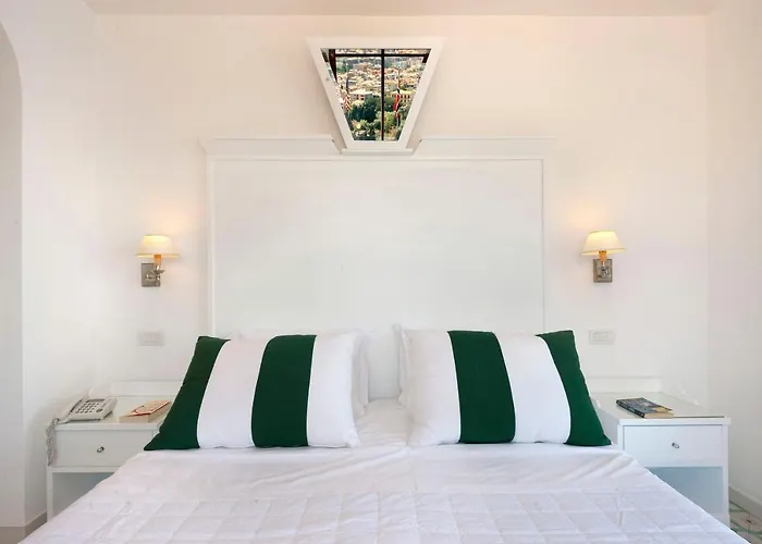 Hotel Bristol